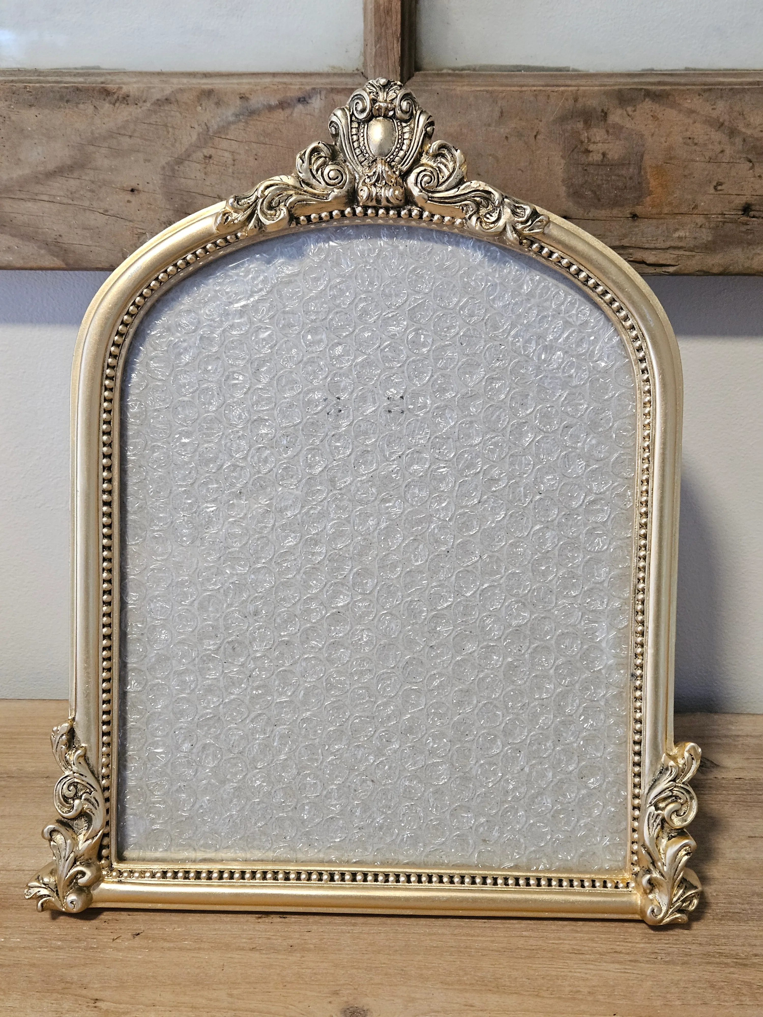 Gold Frame - 8 x 10 - Decorative 