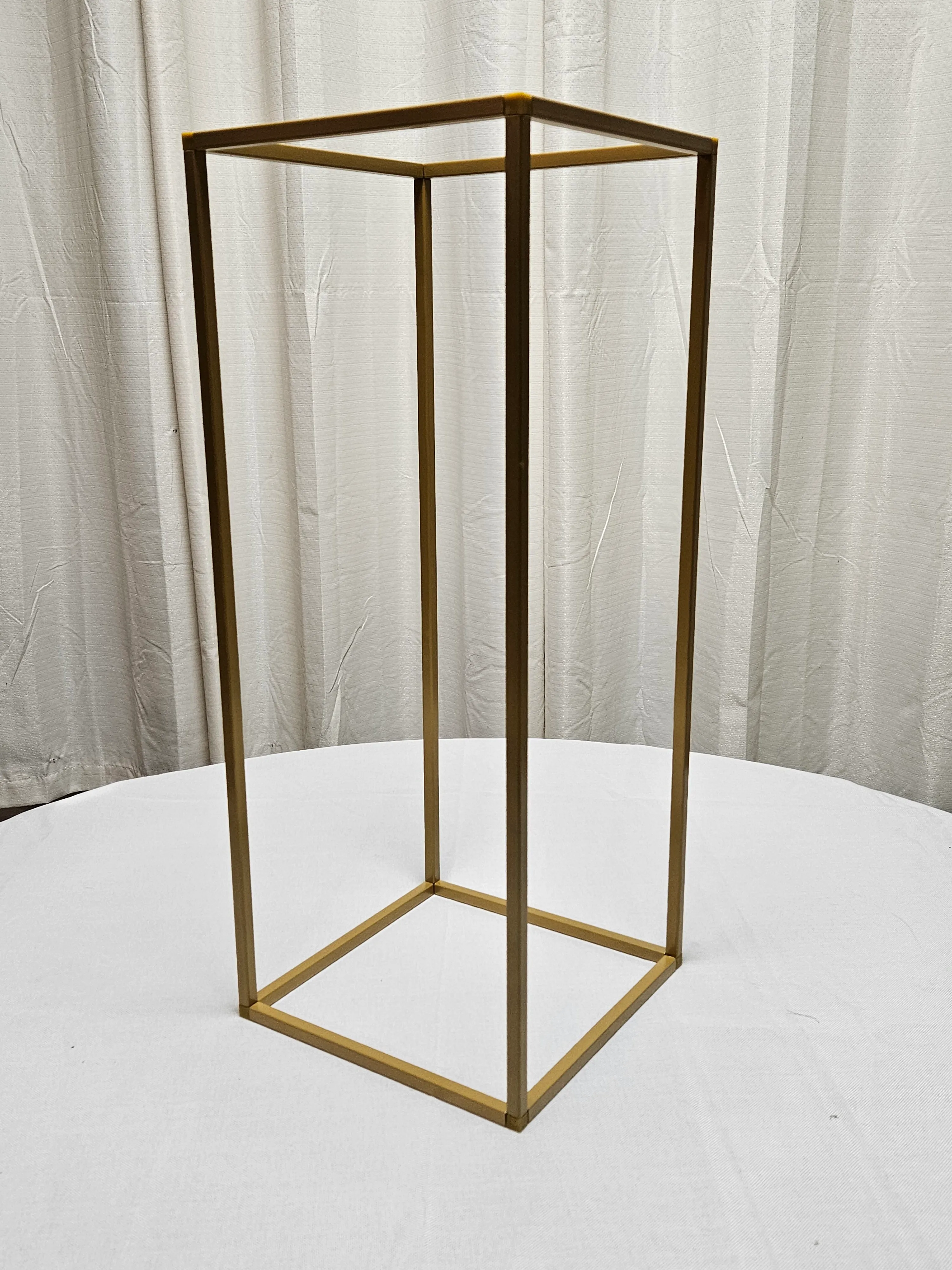 Gold Stand - Centerpiece - 9.5x9.5x24