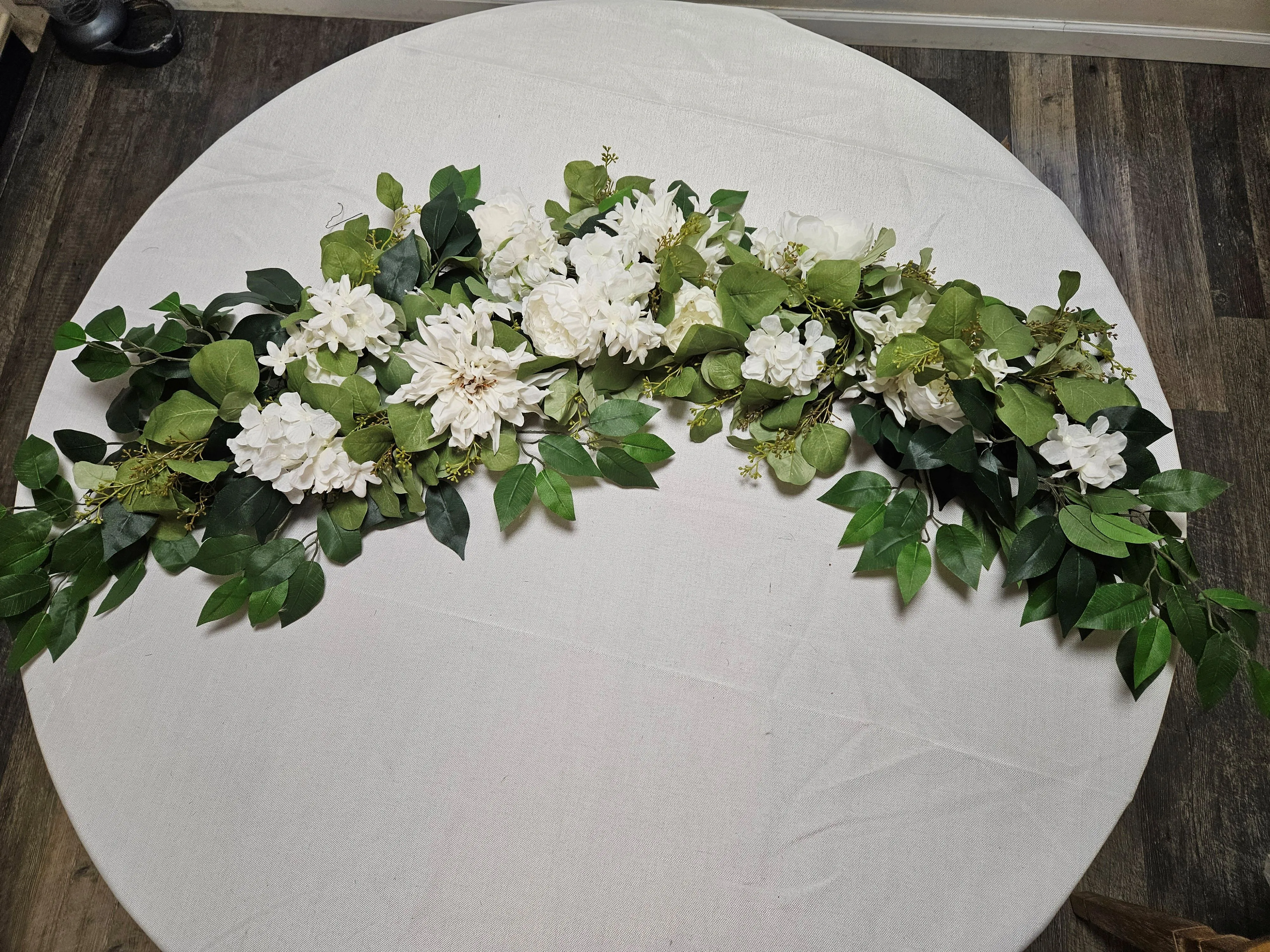 Swag - White and Floral - 60in