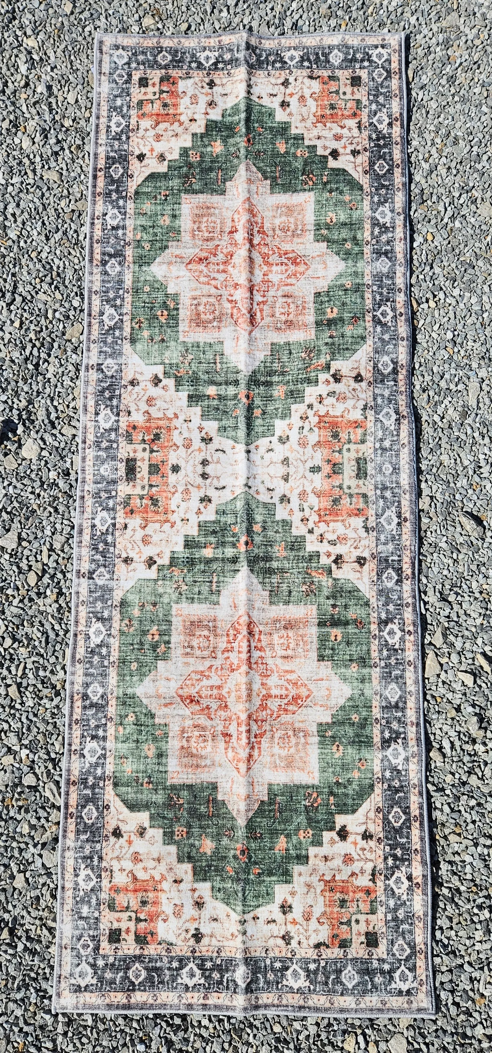 Runner - Rug - 2.5' x 6'