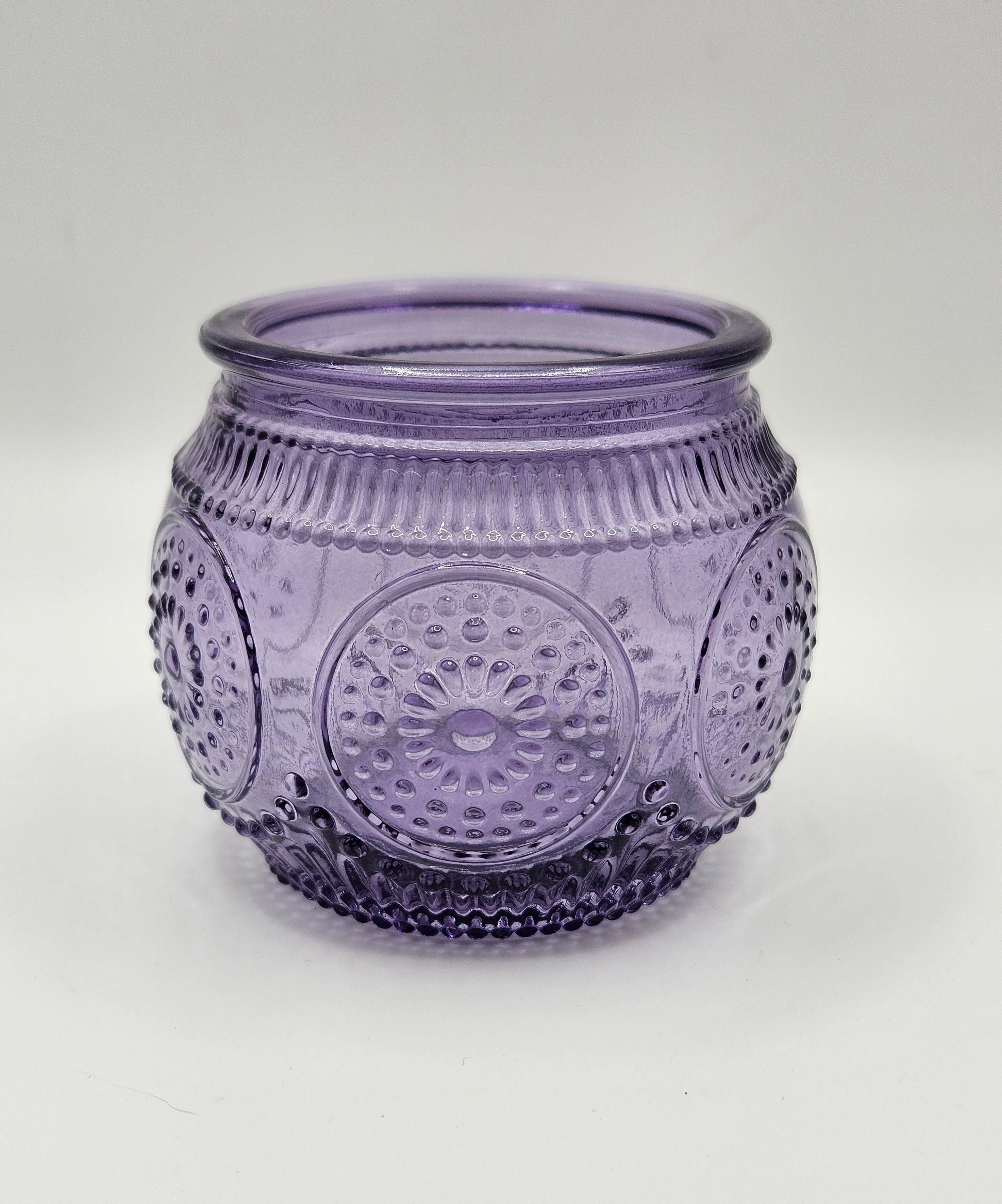 Round Beaded Circle Pattern Tealight Holder - Purple