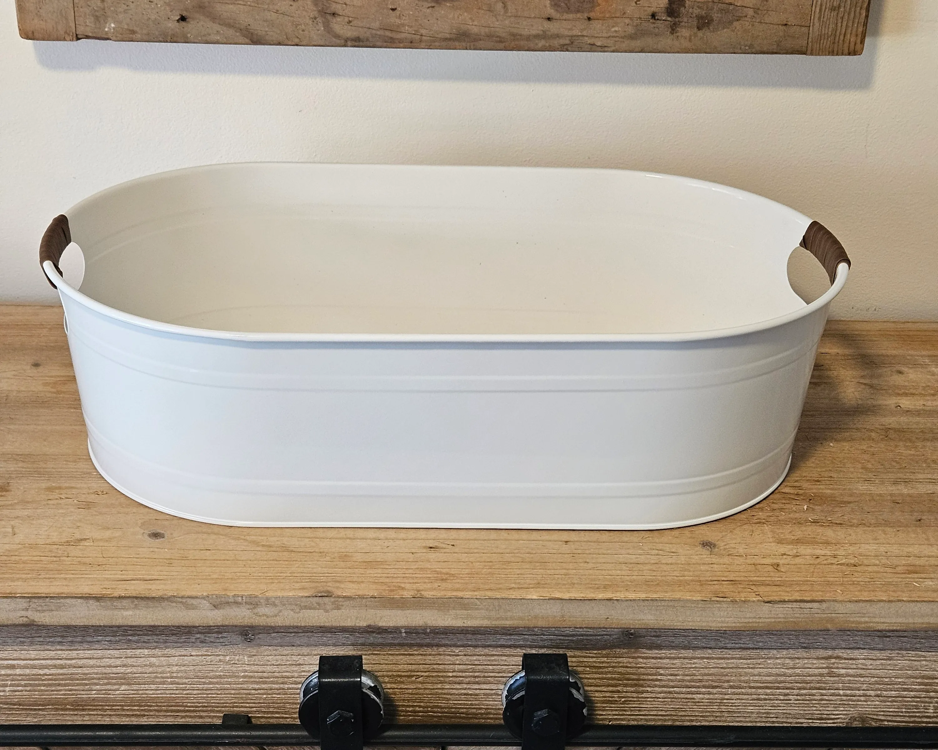 Galvanized Tub - Oval - Vanilla White