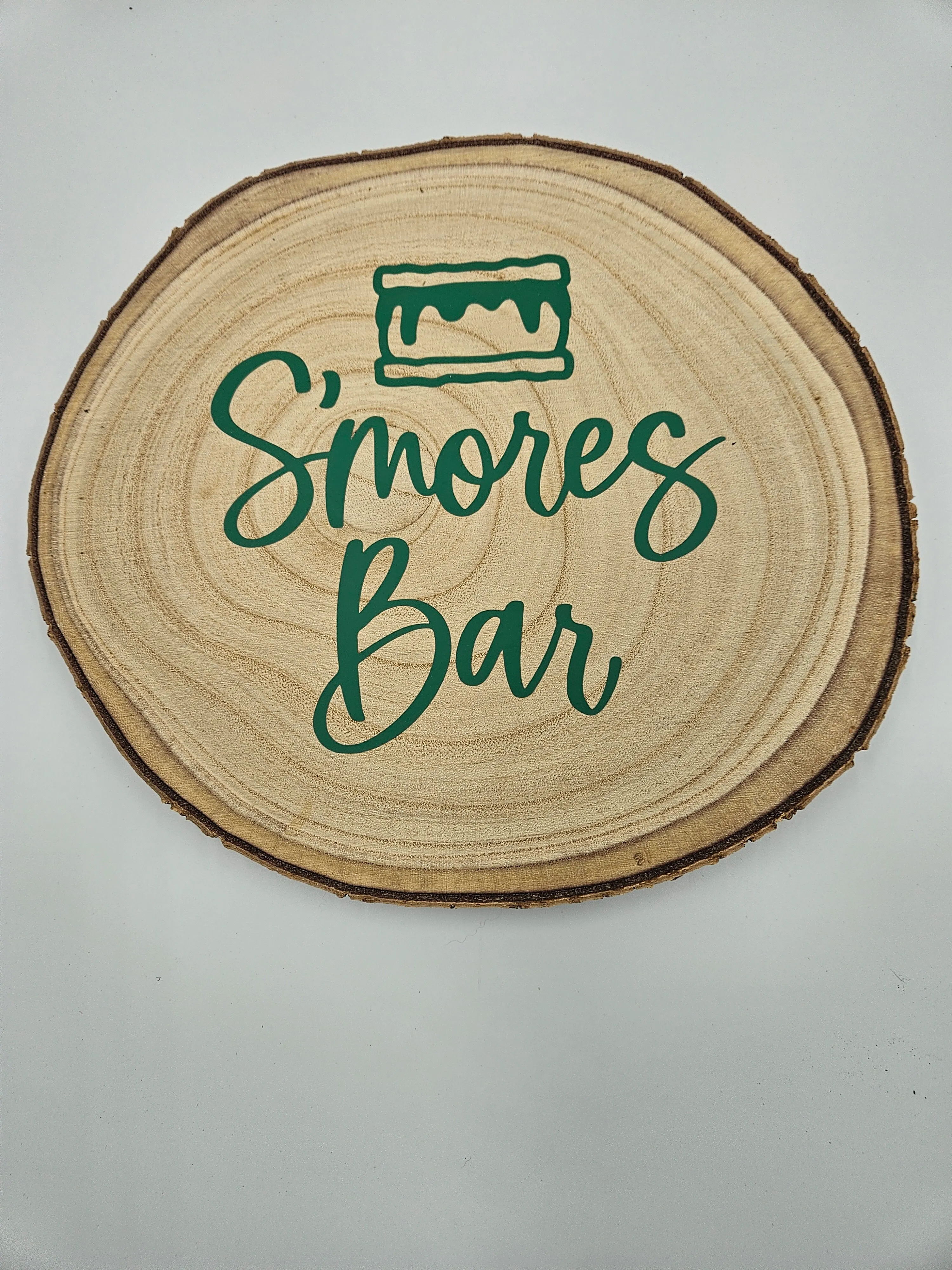 Smores Bar Wood Slice Sign - Green Lettering