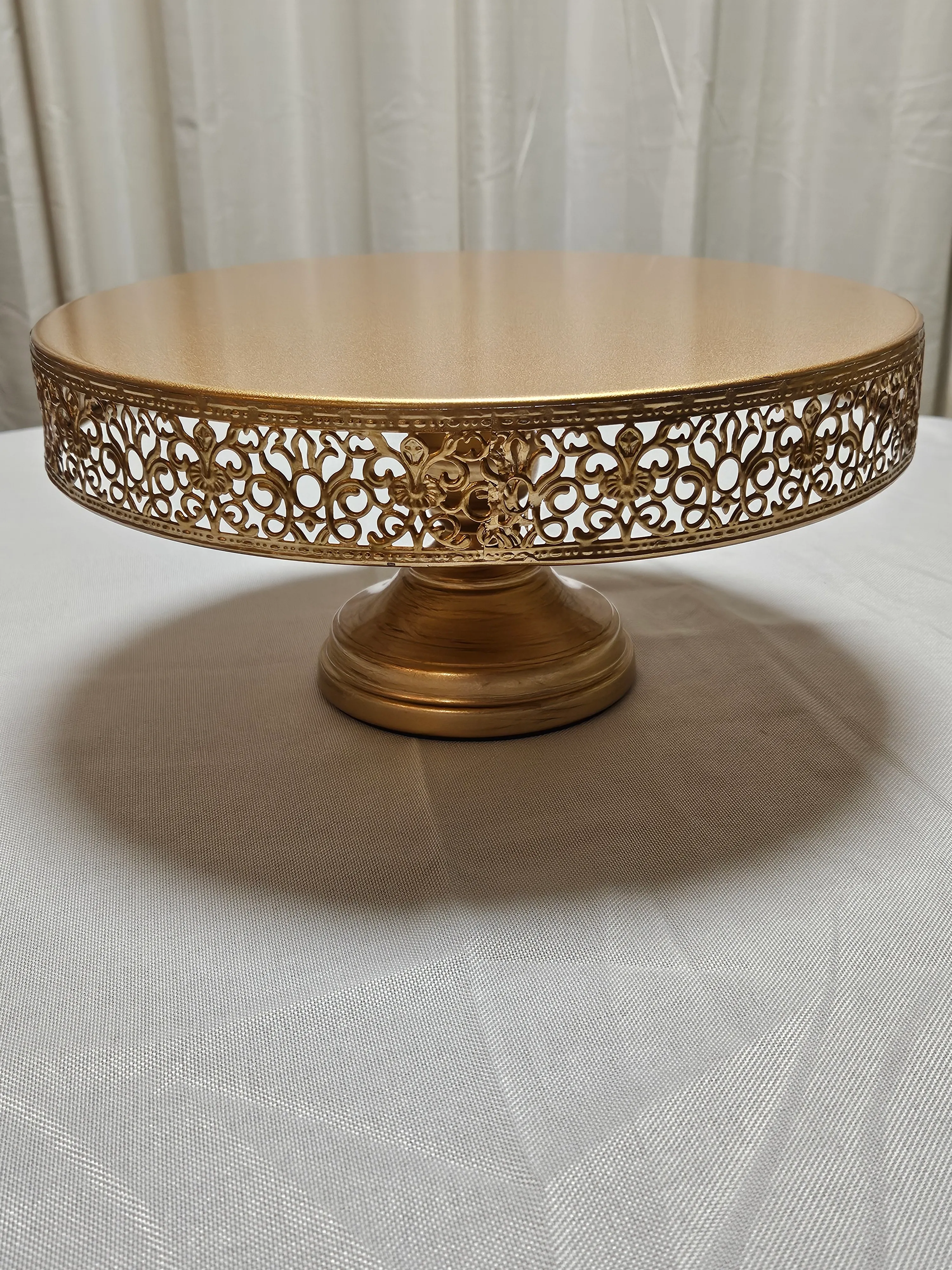 Gold Cake Stand - 14in