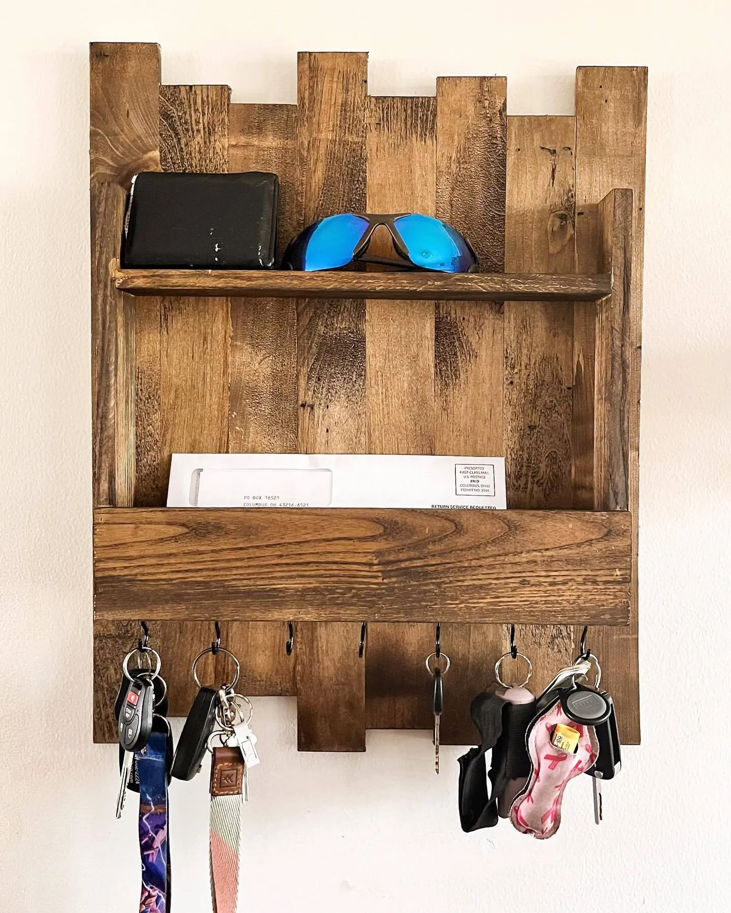 Mail & Key Organizer