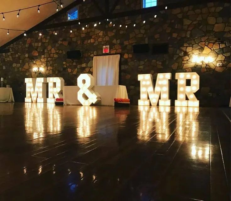 MR & MRS( Cool white)