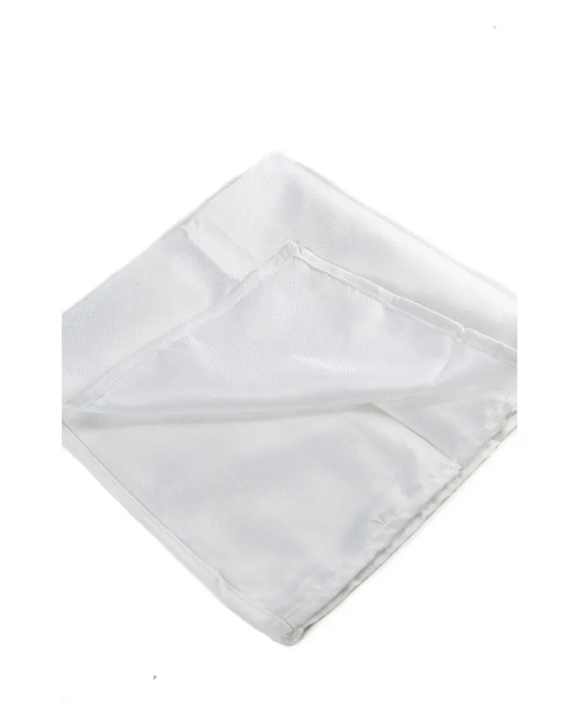 Serviette blanche en tissu