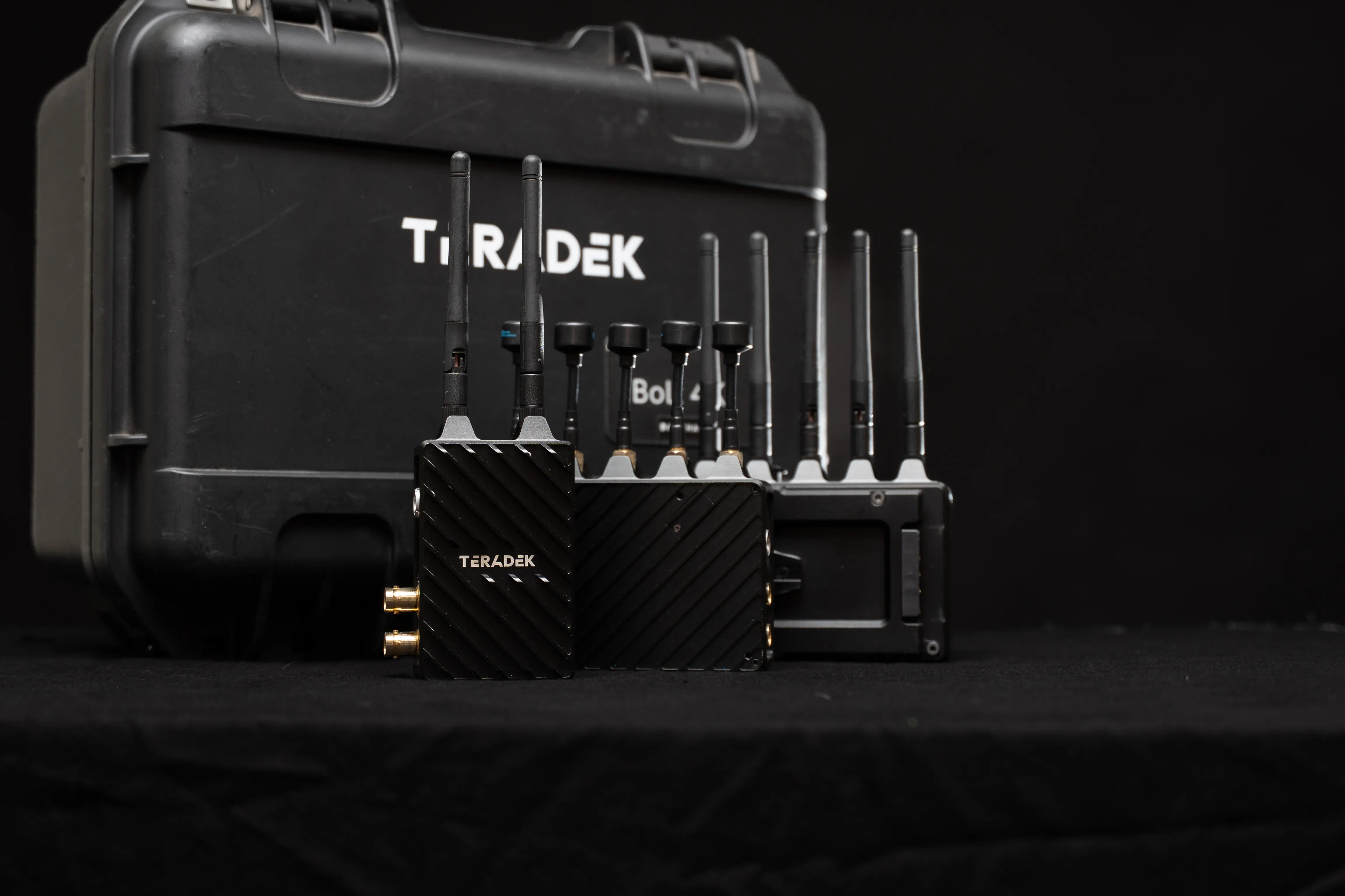 Teradek Bolt 4k 750 Set - 1x TX 2x RX
