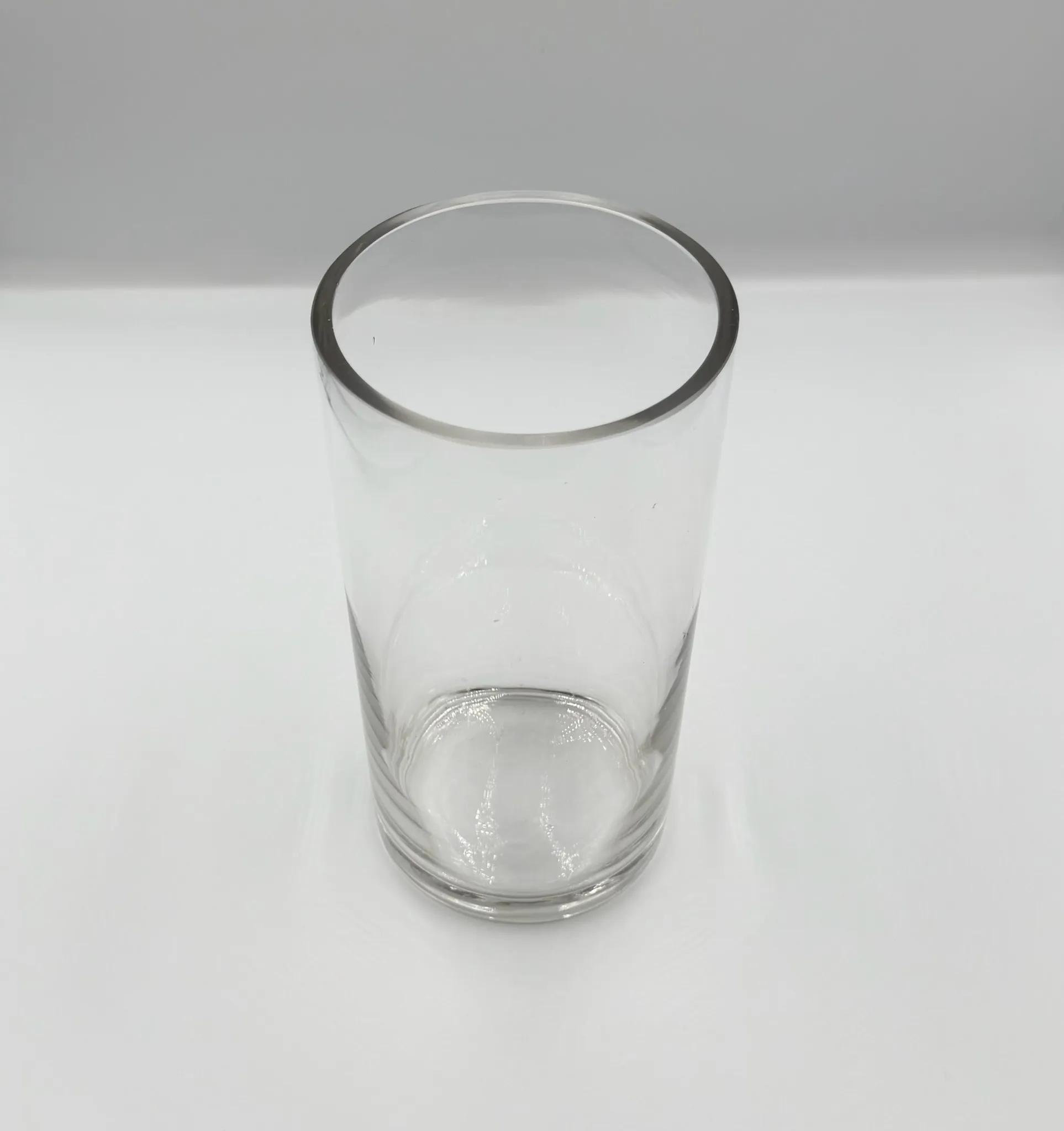 Clear Cylinder Vase (Thick Rim)
