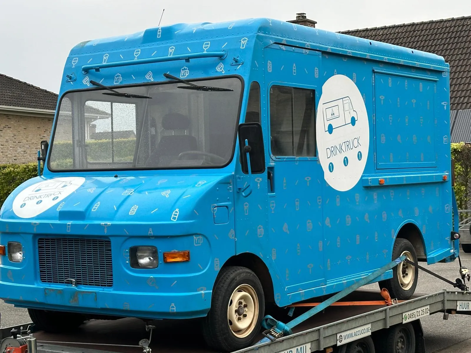 Blauwe Tapwagen