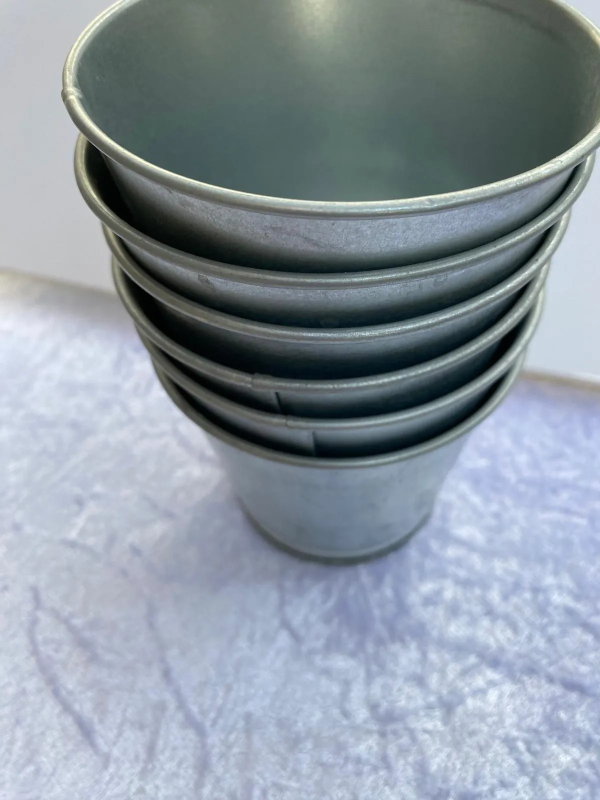 כלי לעציץ כסף 