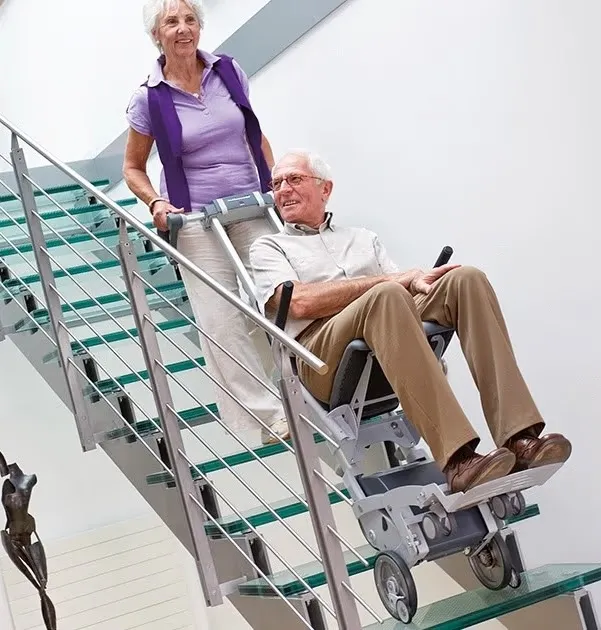 Treppensteiggerät, elektrischen Personen-Treppensteiger mit Sitz mieten Berlin-Brandenburg