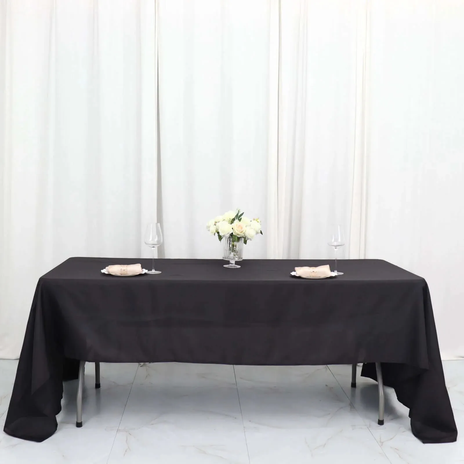 Black 60x120 Polyester 6-8ft Banquet Table Linen
