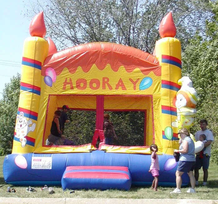 Hooray Bounce House 15x15