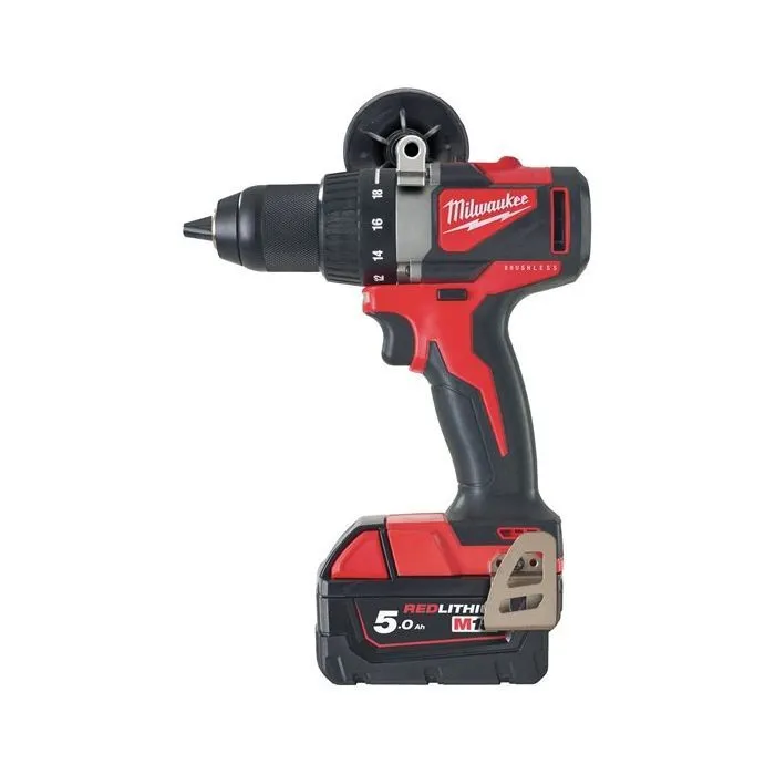 Taladro percutor a batería / Akutrell Milwaukee M18 BLDD