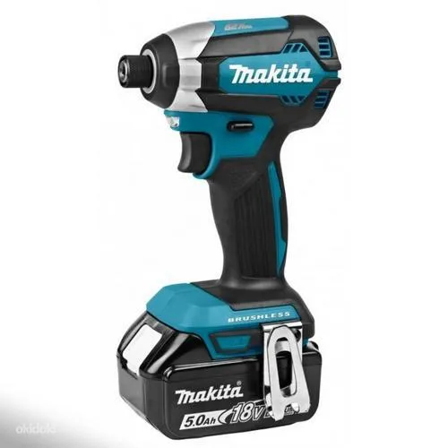 Atornillador de impacto extracompacto a batería / Akulöökkruvikeeraja 1/4 Makita DTD153