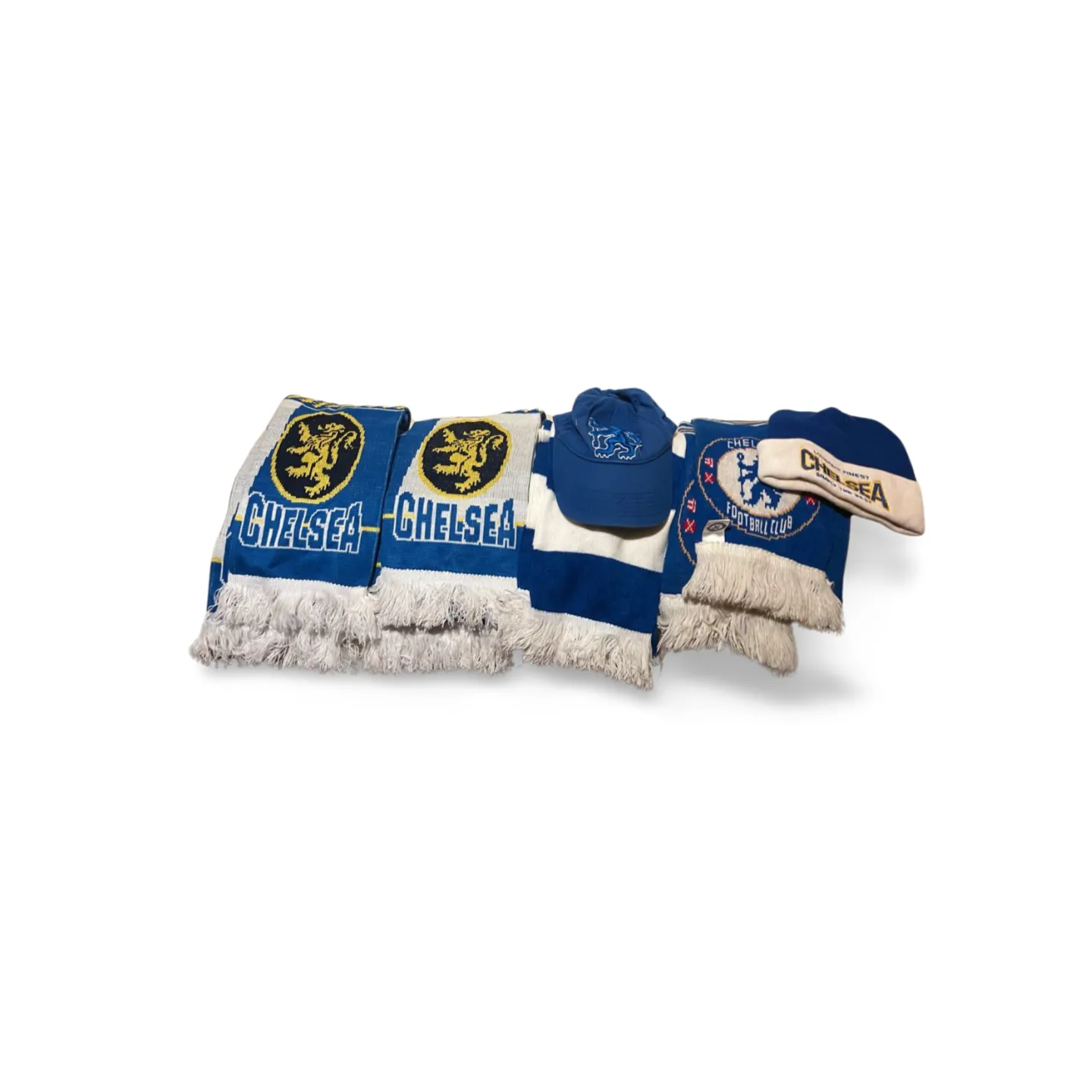 Football Scarfs x4 and Hats x 3 - Chelsea FC