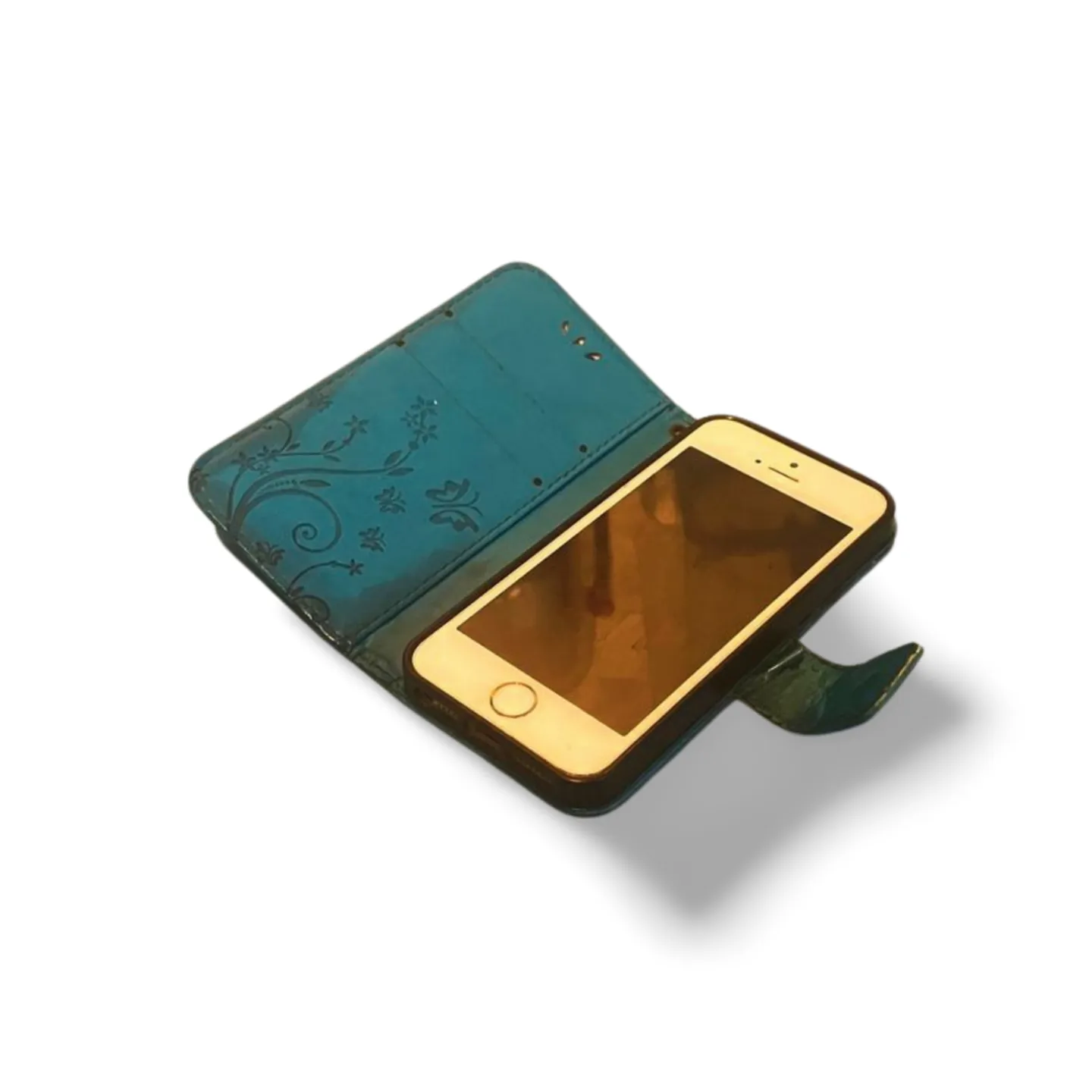 Smart Phone - iPhone SE in case