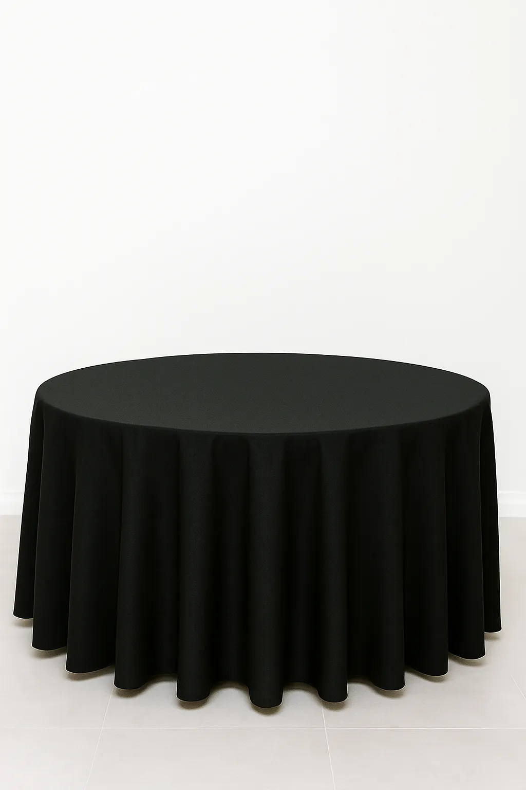 108" Black Round Polyester Tablecloth for Wedding, Banquet, or Event