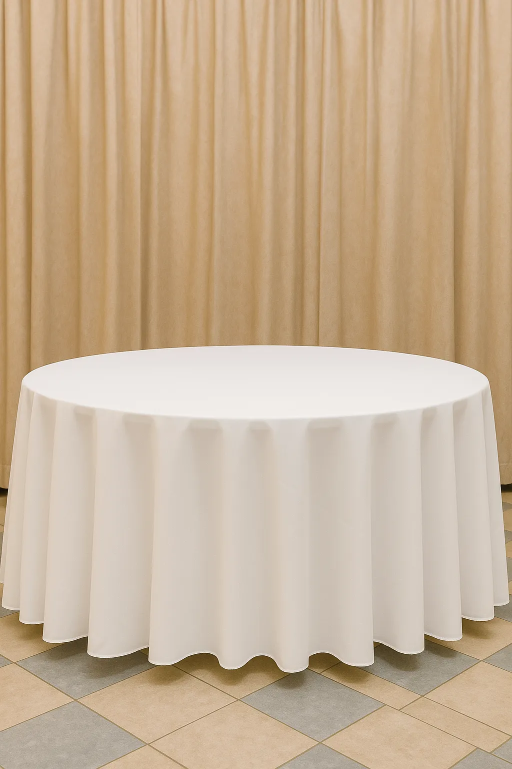 108" White Round Polyester Tablecloth for Wedding, Banquet, or Event