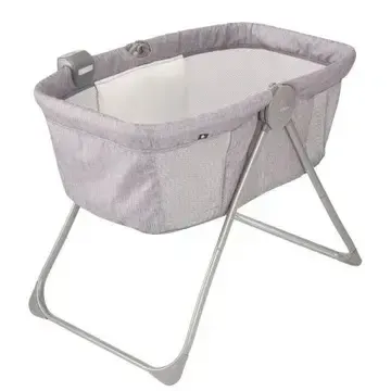 Bassinet 