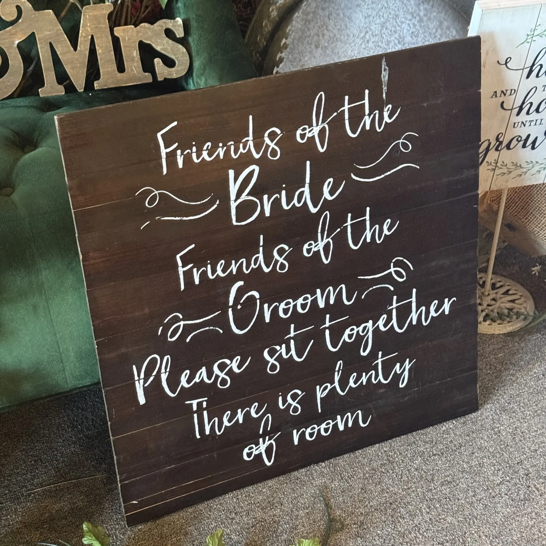 Sign - Friends