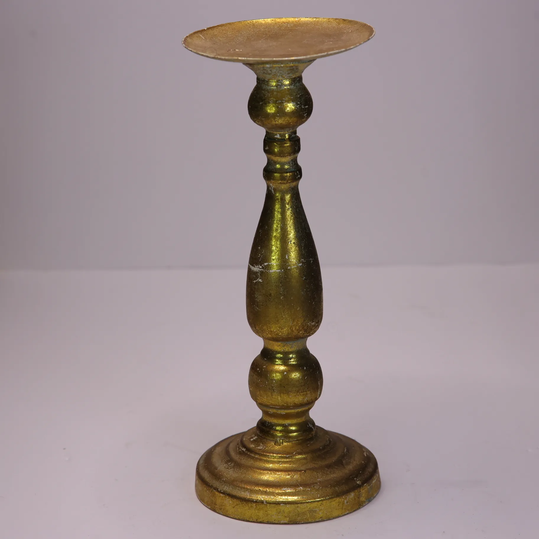 Chippy Gold Candlestick
