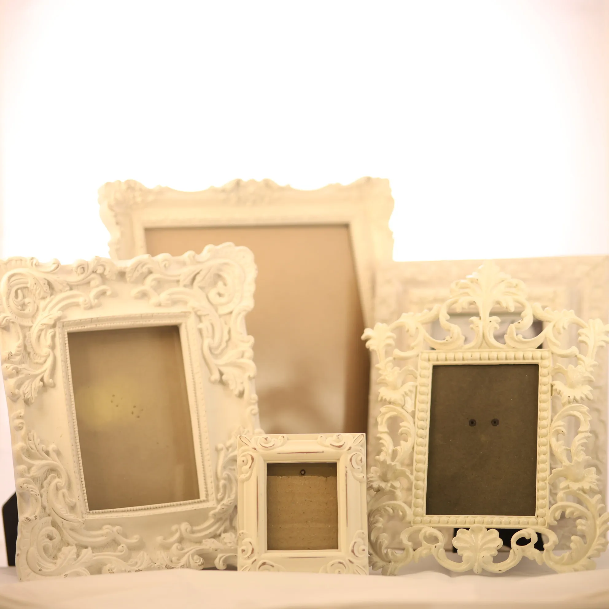 Frames - Vintage White