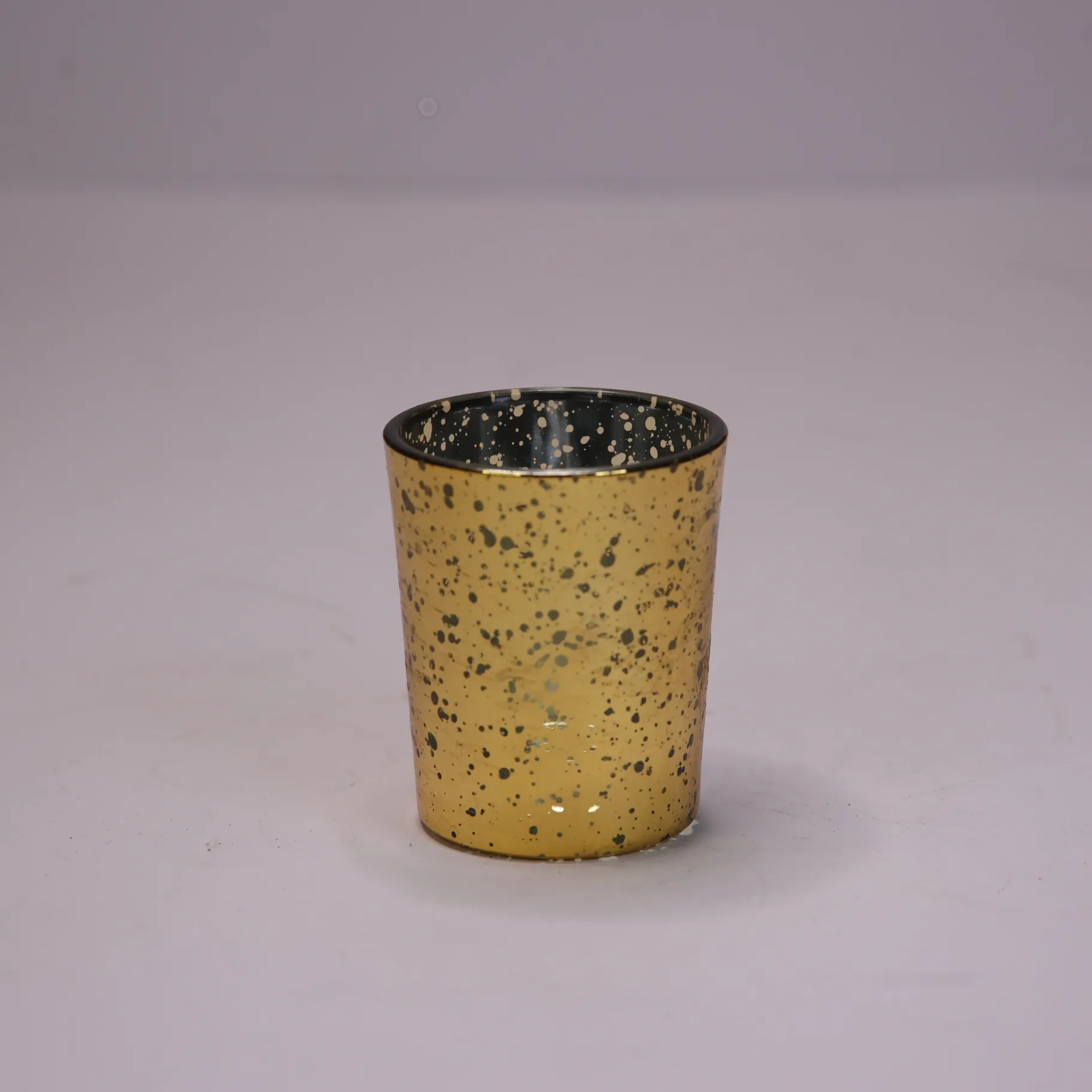 Chippy Gold Tealight Holder
