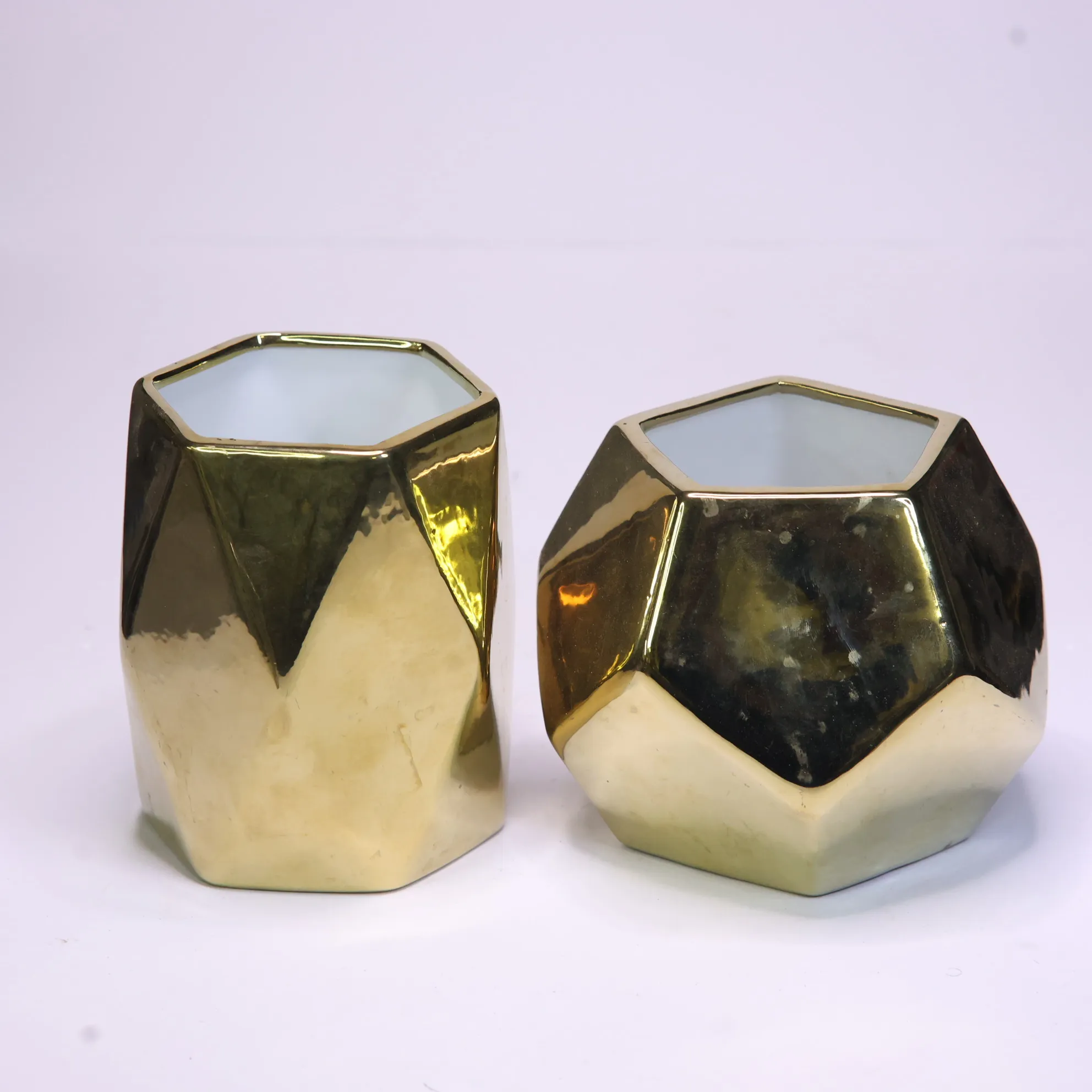Shiny Gold Planter Set