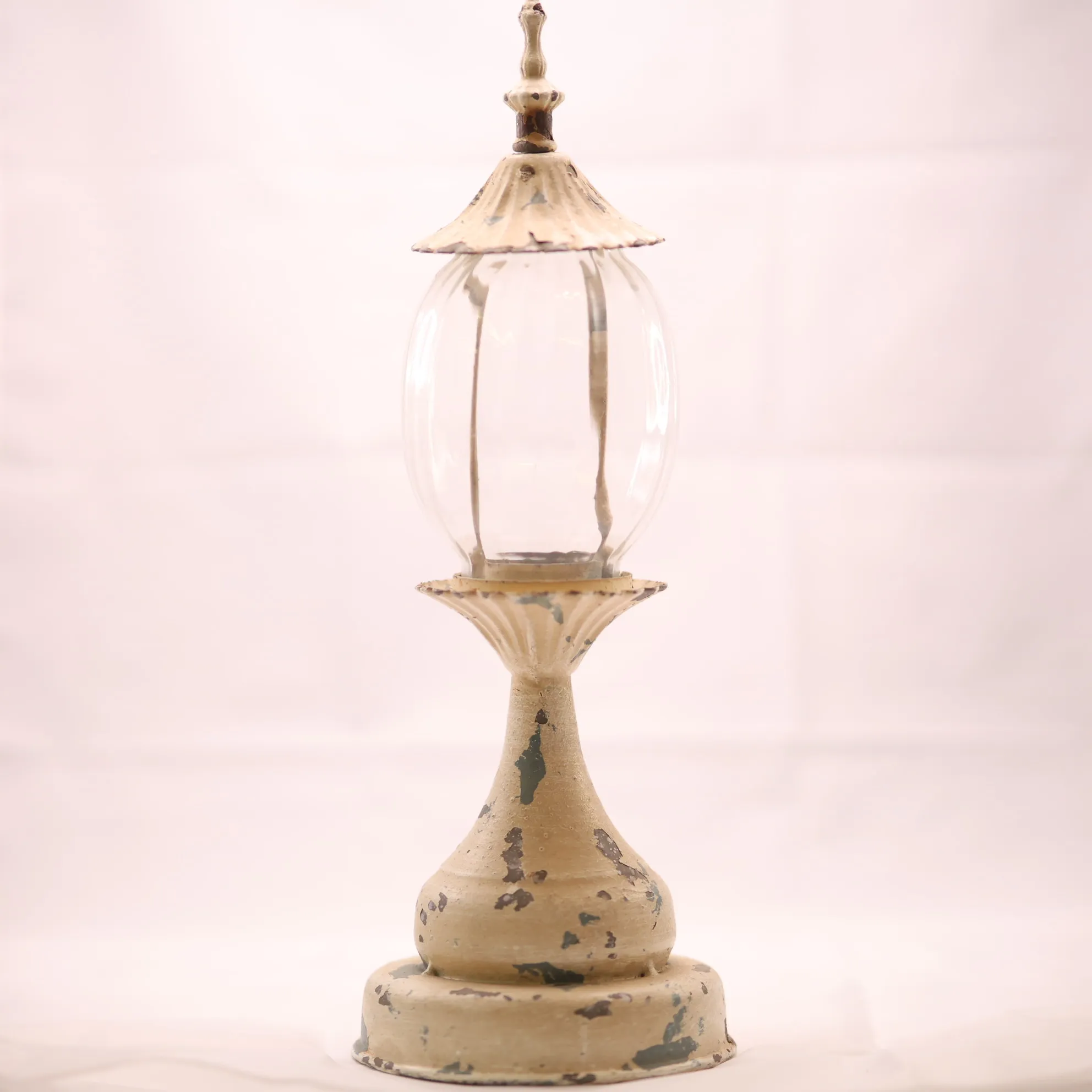 Lantern - Cream Lampost