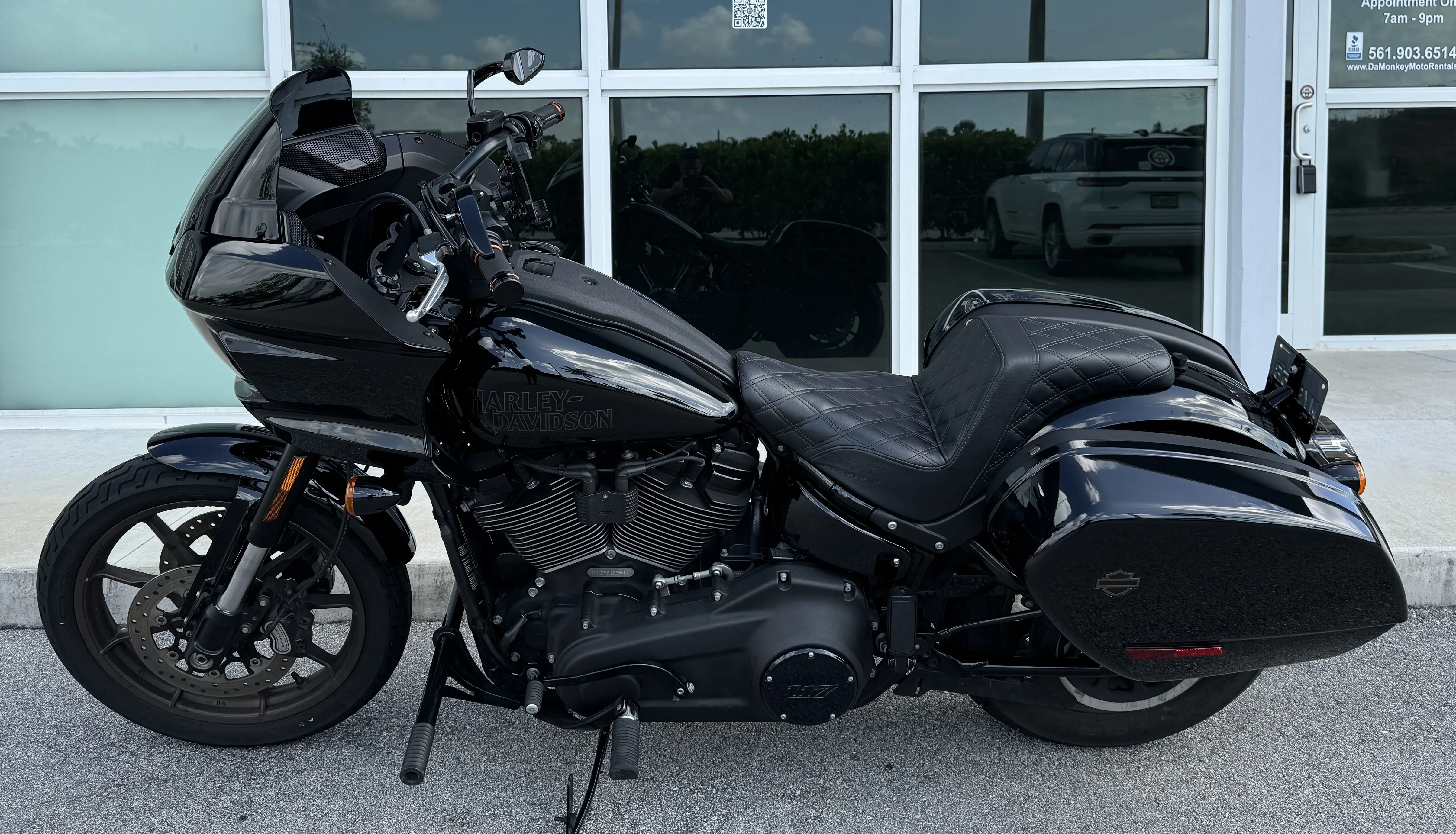 LR ST 2023 Black #3904