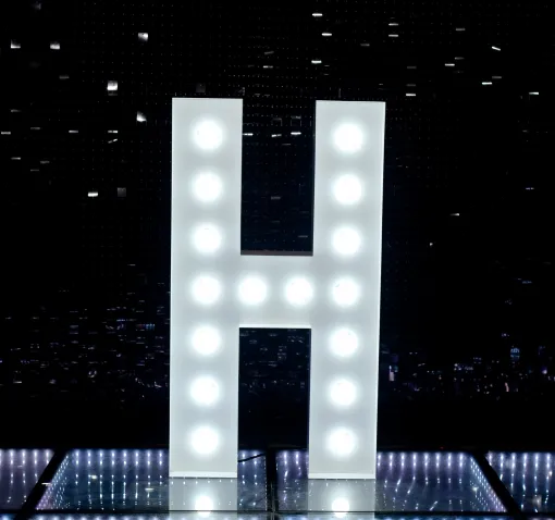 Light Up Letters - H