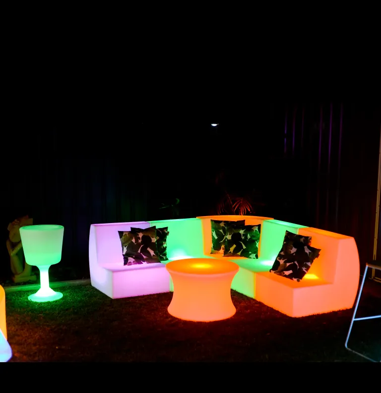 LED Lounge Set - 4 seats + 1 cube