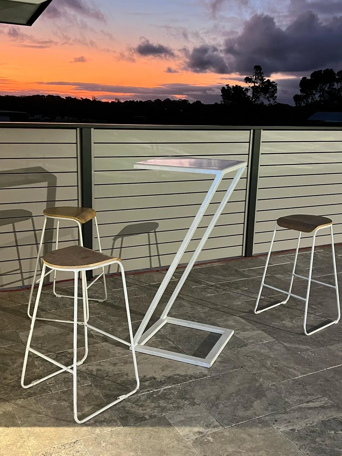 Z Cocktail Table
