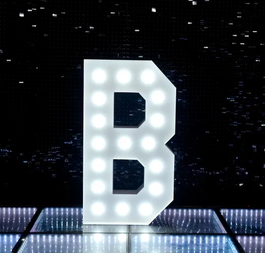 Light Up Letters - B