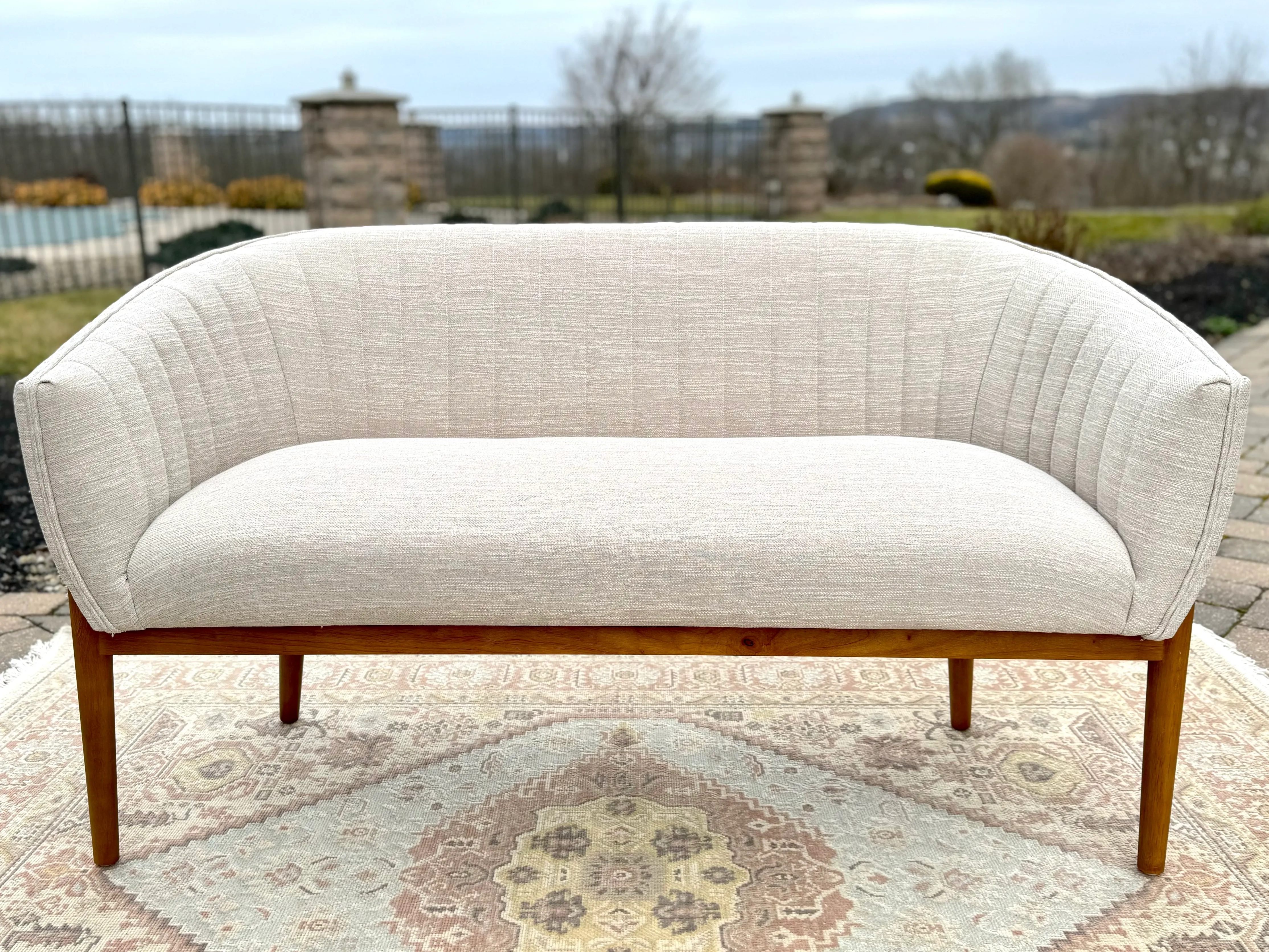 Modern Cream Settee