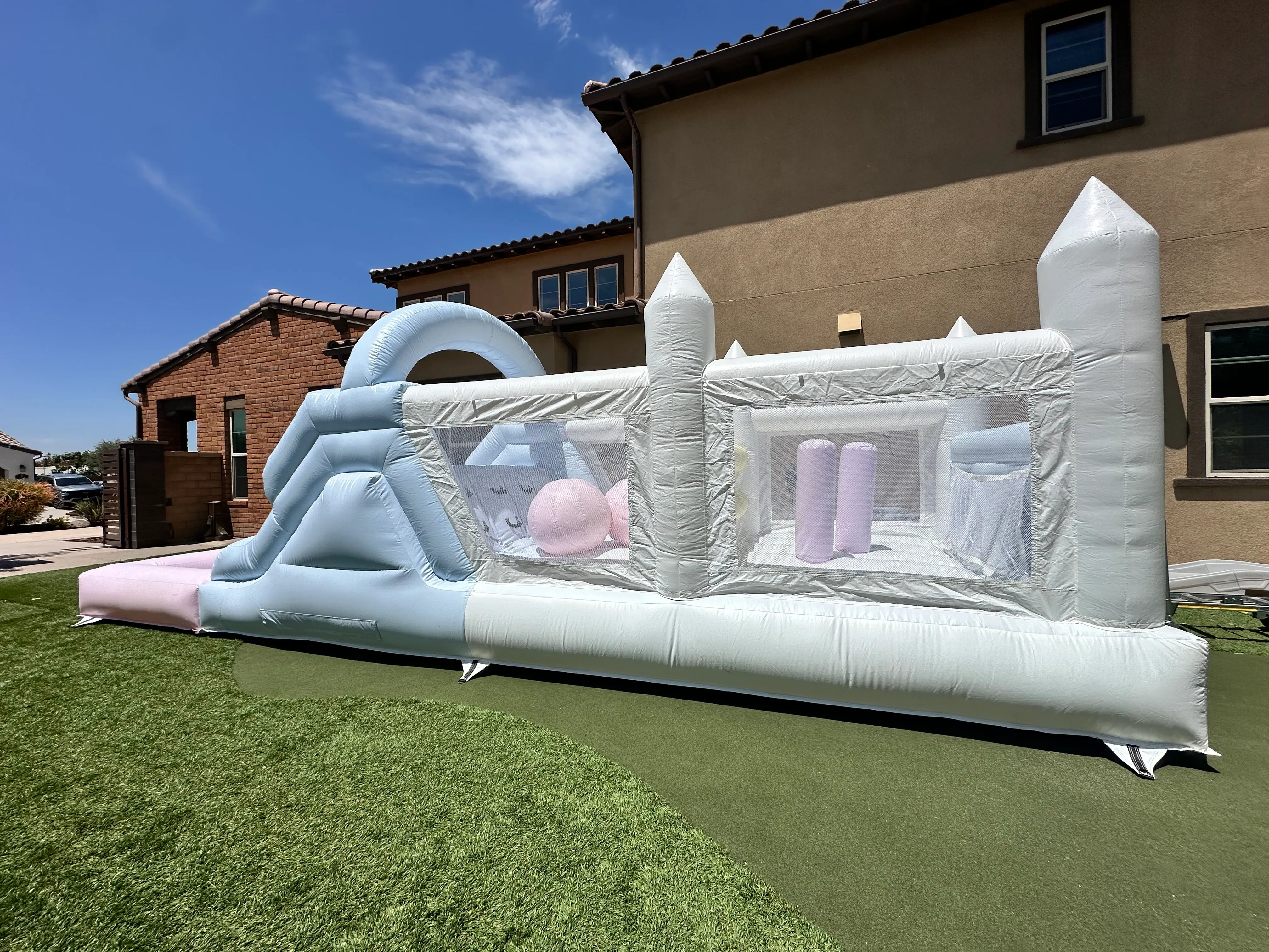 Obstacle Course Bounce House 