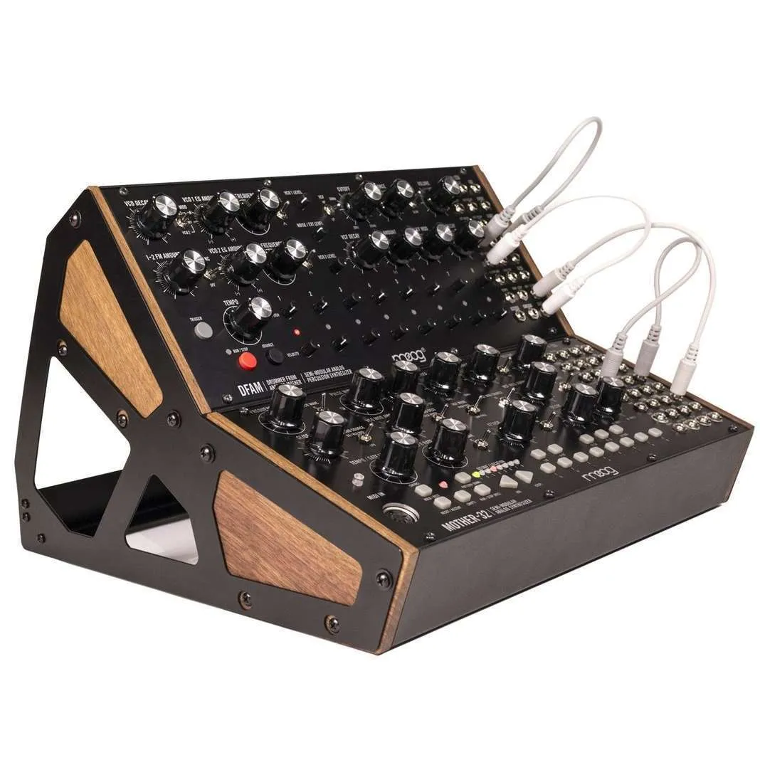 Moog Mother 32