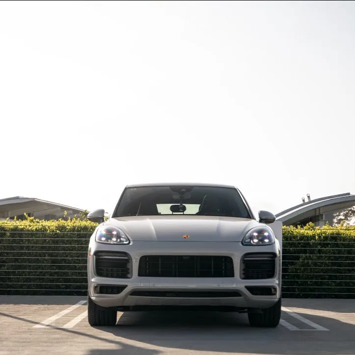 Porsche Cayenne GTS - Gray