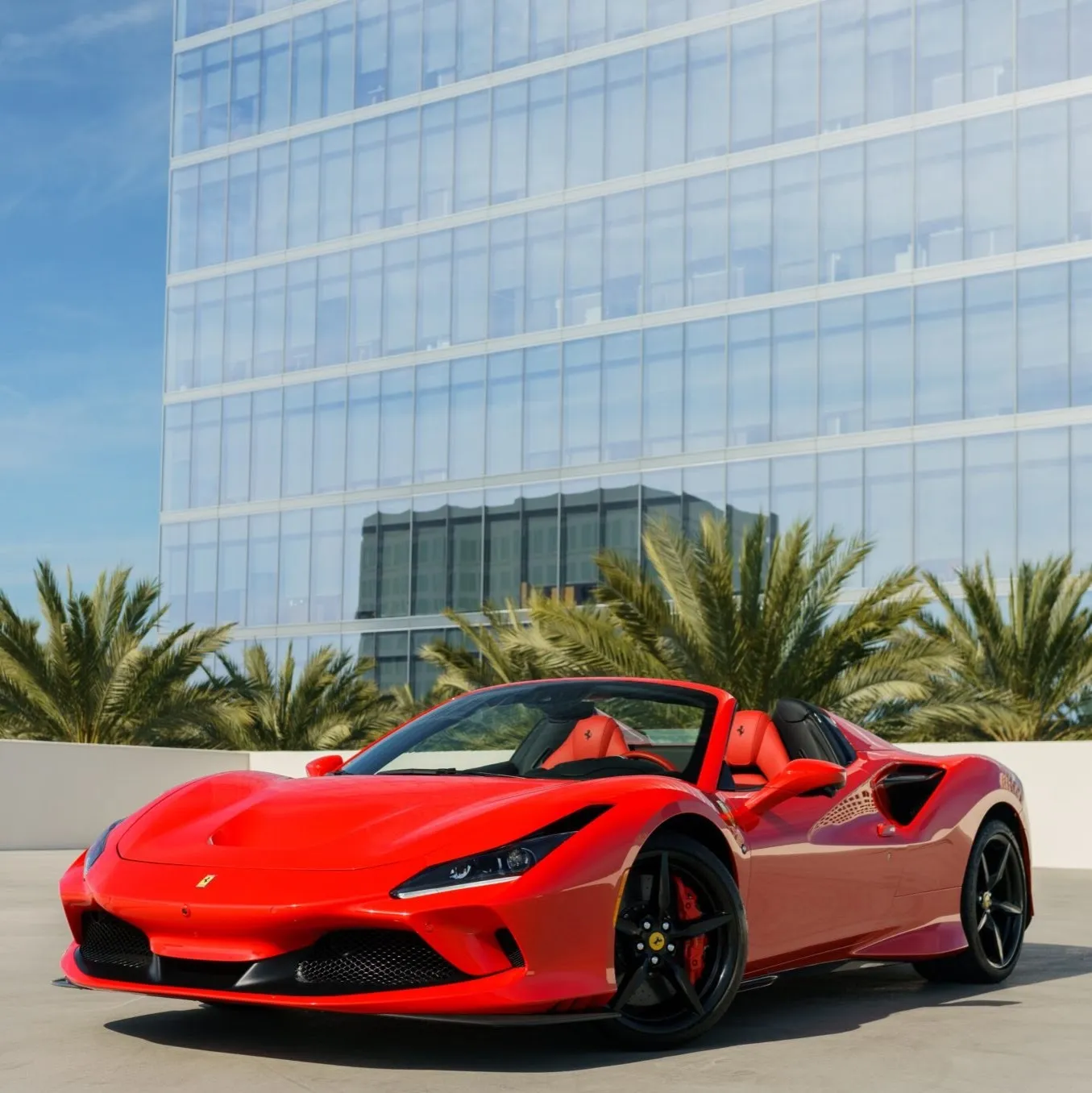 Ferrari F8 Spyder - Red