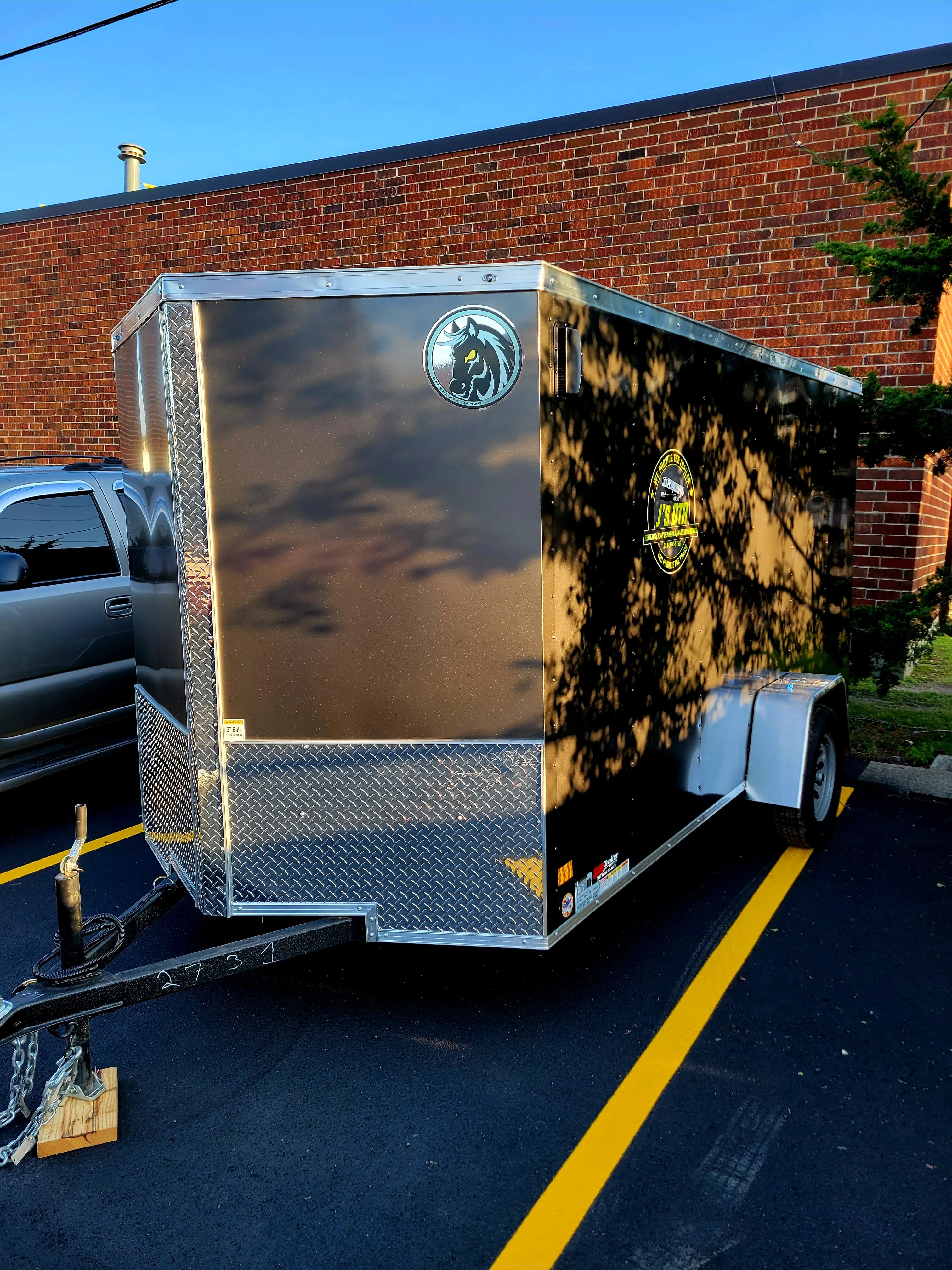 Enclosed  Trailer 6'X12'