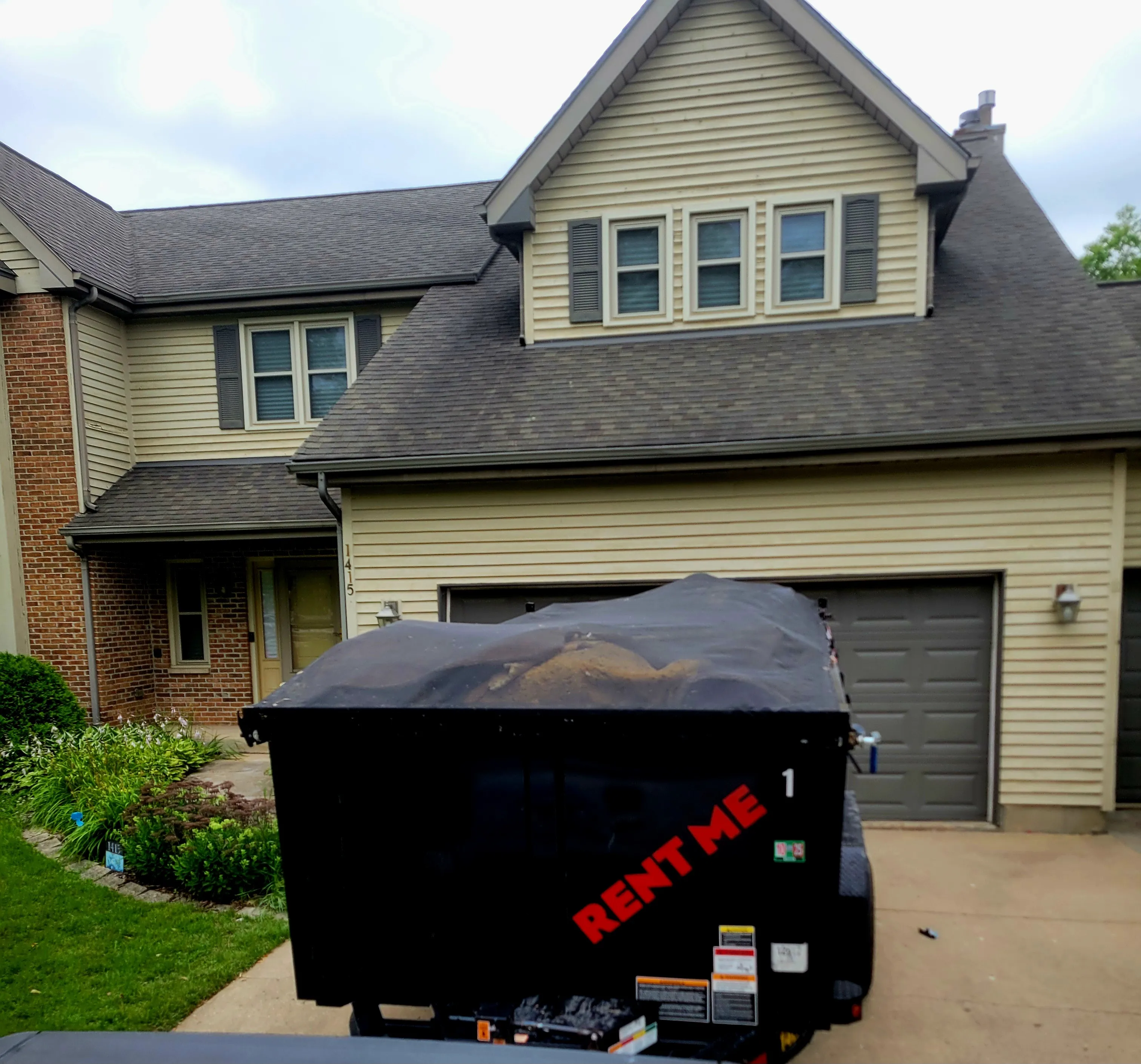 Delivery and Haul it away (15 yards Dumpster).