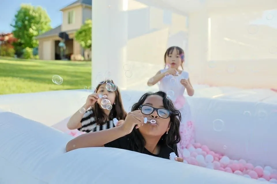 White Castle & XL Bubble House