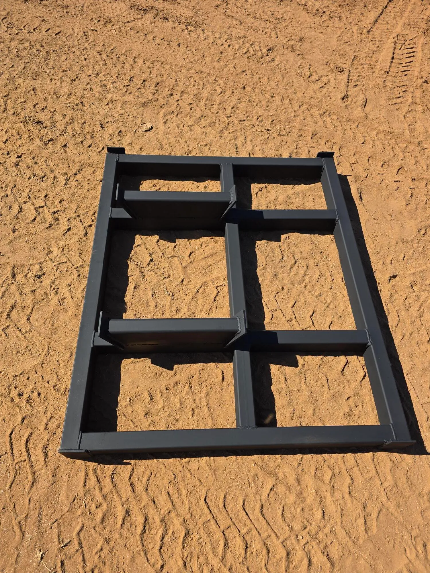 Skid Steer Levelling Bar