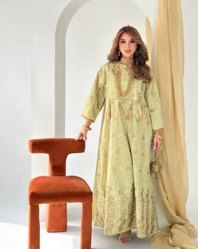 Ghadeer( Studio + model )