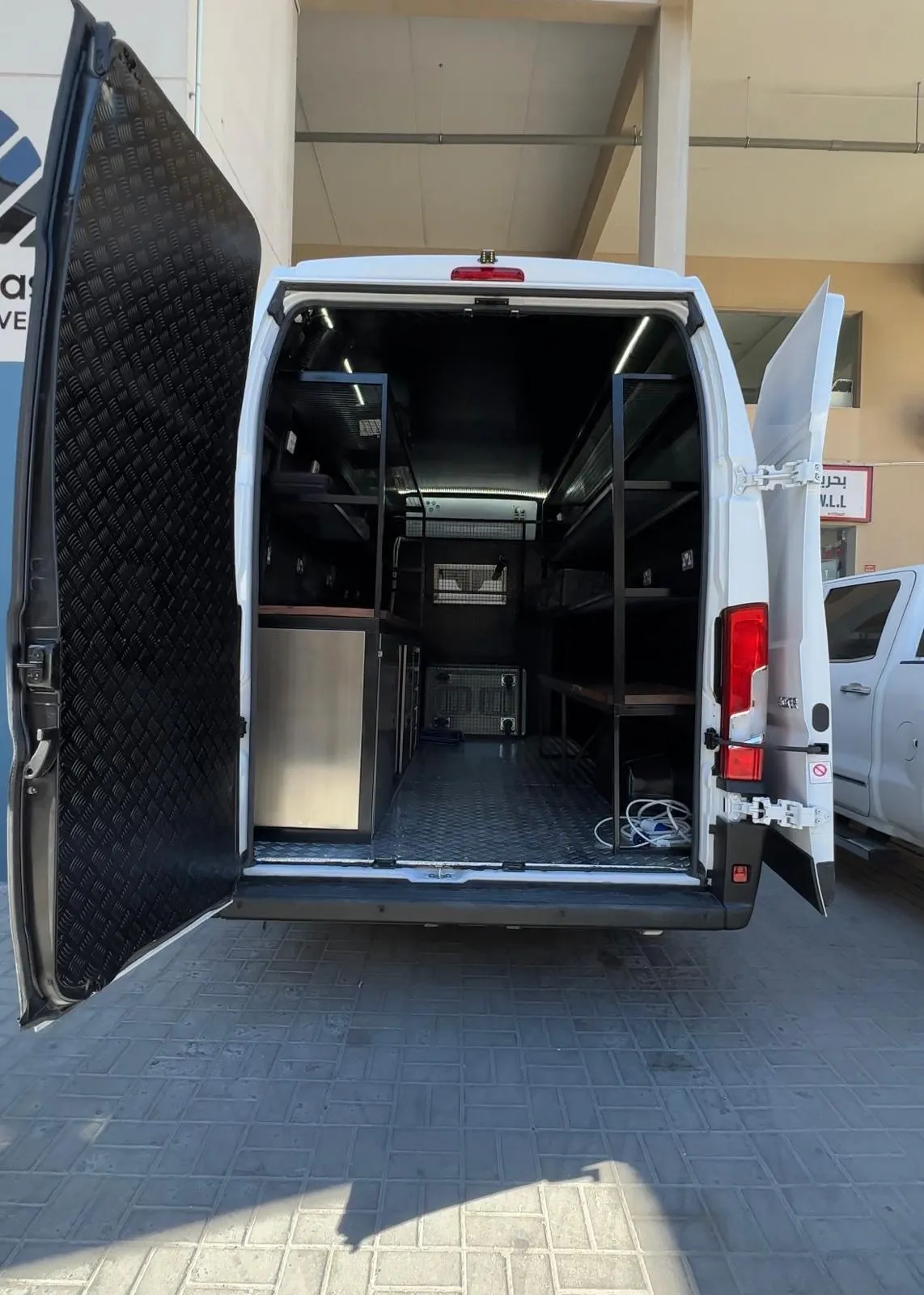 Lighting Van