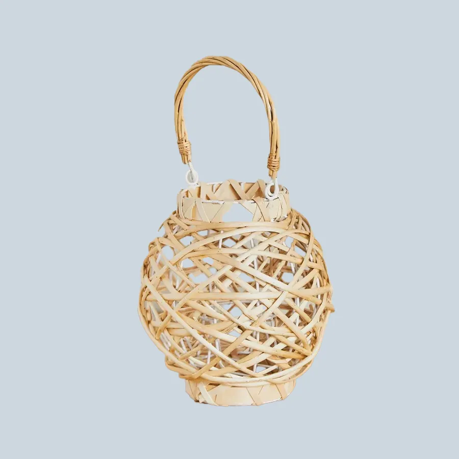Leah Willow Lantern