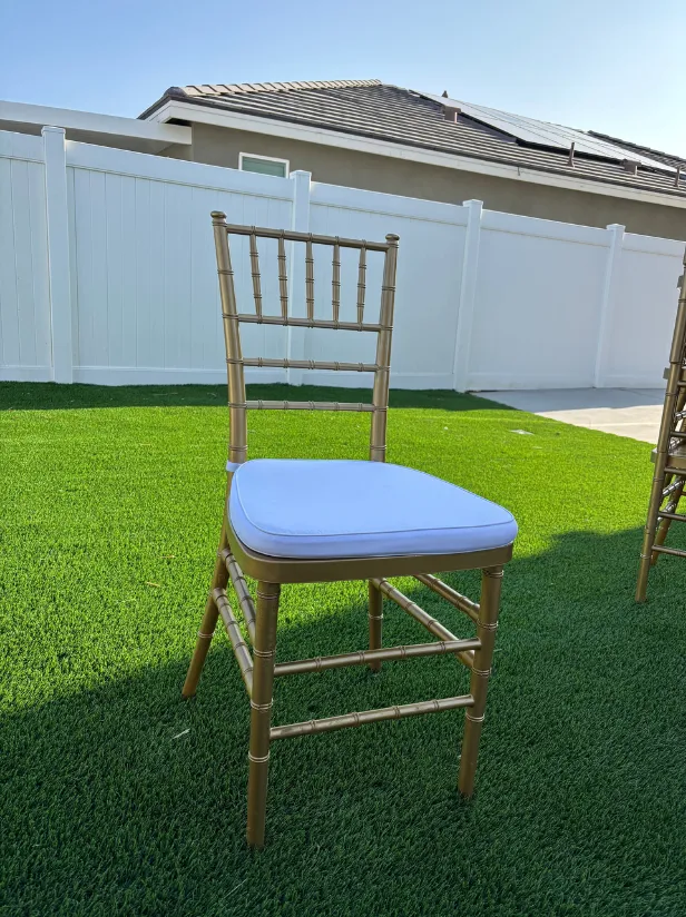 Chiavari Chair (Gold)