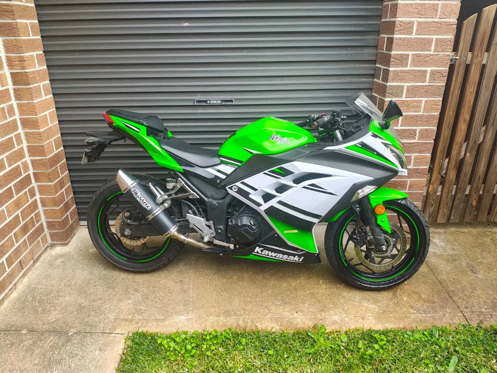 Kawasaki Ninja 300 Track Bike